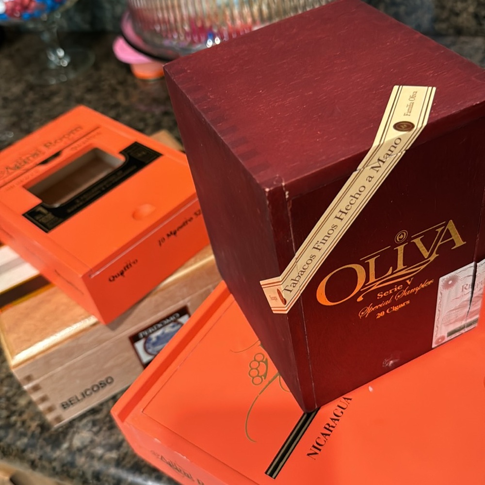 SOLD Out !! Two boxes $8 - Picture 7 of 10